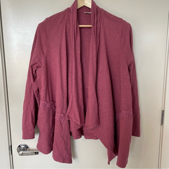 Logo by Lori Goldstein Pink Duster Cardigan Size 2X Floral Crochet Detail Boho - Picture 1 of 13